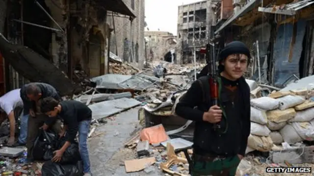 شورشیان سوریه حامیانی دارند، و این حامیان منافع خود را دنبال می‌کنند