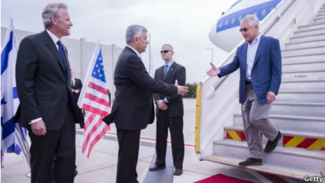 چاک هیگل در اولین مرحله از سفر به کشورهای خاورمیانه وارد اسرائیل شد