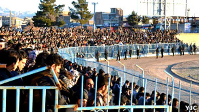 ژانویه ۲۰۱۳ اعدام در یک استادیوم ورزشی شهر سبزوار باعث اعتراض فعالان حقوق بشر شد