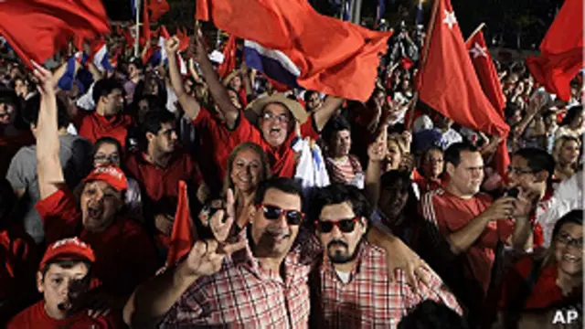Celebracion victoria Partido Colorado, Paraguay