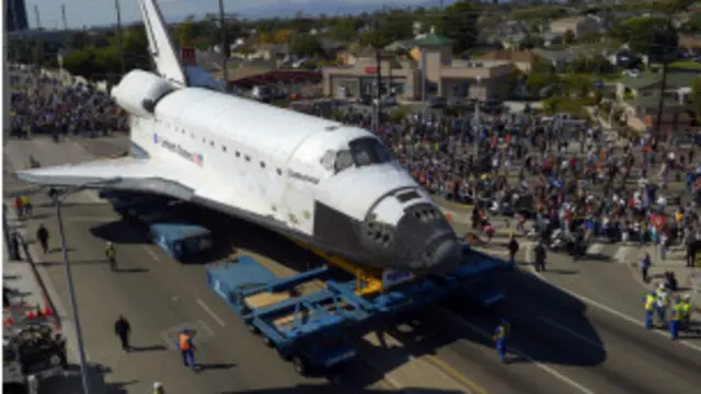 Endeavour müzeye götürülürken