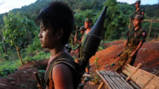 تواجه بورما عدة حركات تمرد