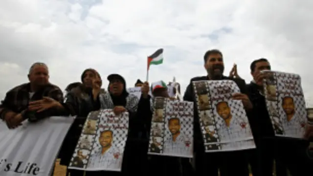 فولك يقول إن التعذيب والانتهاكات واسعة الانتشار في سجون إسرائيل