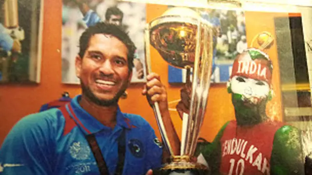 वर्ल्ड कप जीतने के बाद सचिन ने सुधीर को ड्रेसिंग रूम बुलाया था