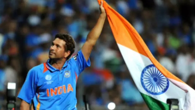 کرکٹ سے بھی ریٹائرمنٹ کی عمر طے کر دی جانی چاہیے کیونکہ نئے کھلاڑی اگر ٹیم میں شامل ہی نہیں ہو سکیں گے تو ریٹائر کیسے ہوں گے