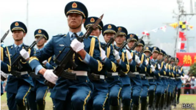 चीनी सेना