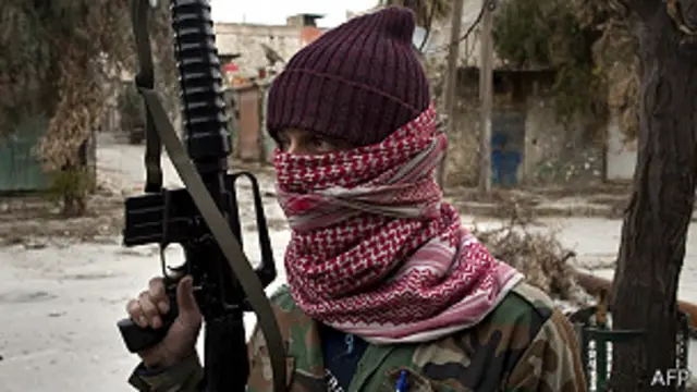 کمیٹی نے برطانوی حکومت سے کہا ہے کہ وہ مصر کے لیے موجودہ ایک سو چونتیس لائسنسوں پر نظرِ ثانی کرئے اور اس بات کو یقینی بنائے کہ ملک پالیسی برائے ہتھیاروں کی برآمد کی خلاف ورزی نہیں ہو رہی