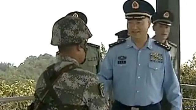 Tướng Hứa Kỳ Lượng thăm Lão Sơn