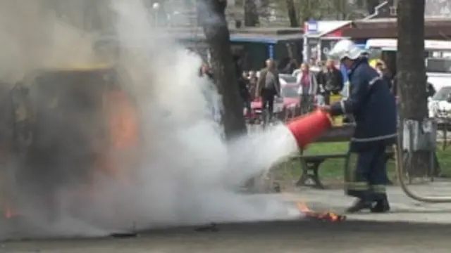 آگ پر قابو پا لیا گیا ہے