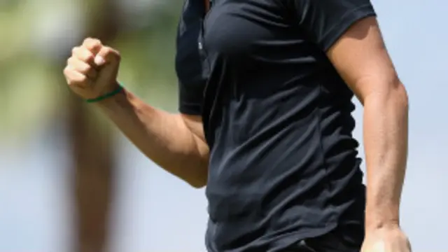 Punho cerrado / Getty