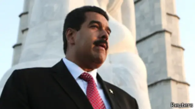 Analistas afirmam que Maduro visa mostrar que há estabilidade política na Venezuela
