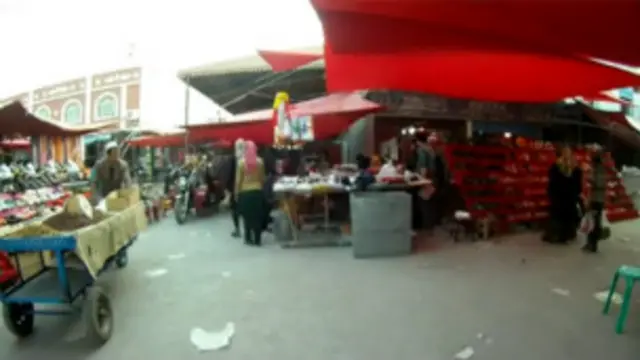 ياد شوی بازار چې سنګان نومېږي له هرات سره پر پوله جوړ شوى خو پرانیسته يې نه ده شوې.