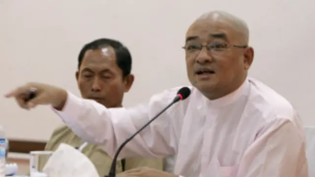 Hôm thứ Hai 29/4, Ủy ban điều tra ra phúc trình khuyến nghị tăng lực lượng an ninh tại Rakhine và tách riêng người Hồi giáo Rohingya với người theo Phật giáo
