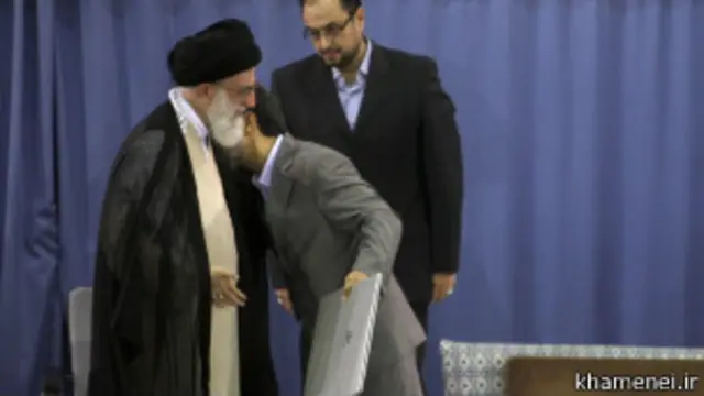 احمدی نژاد و خامنه ای