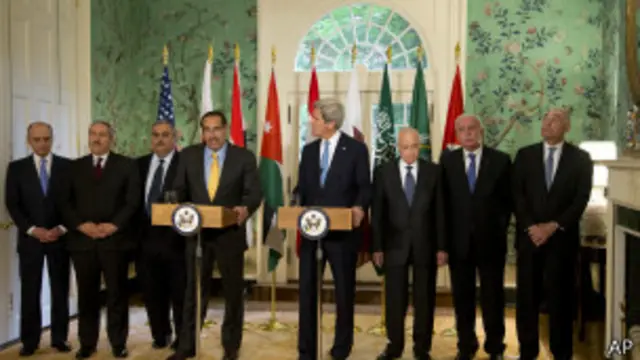 جون كيري مع وفد الجامعة العربية