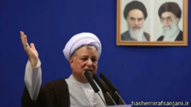 آقای هاشمی رفسنجانی طی چهار سال گذشته تریبون نماز جمعه تهران و ریاست مجلس خبرگان را از دست داده است