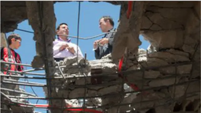 Hermel'de roket isabet eden ev