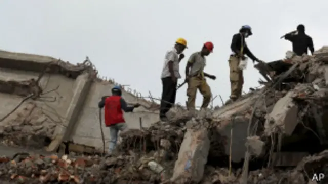 صنایع پوشاک بنگلادش سالانه بیست میلیارد دلار تولید دارد