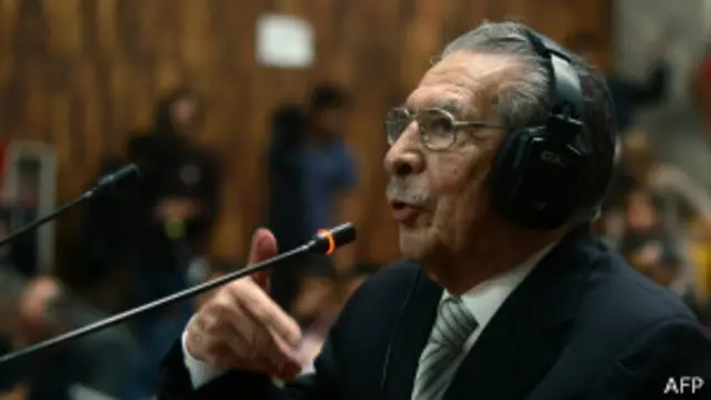 Exgeneral Efraín Ríos Montt