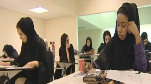 Anak perempuan di Saudi