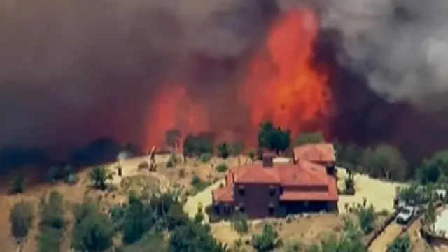 Tempo seco e ventos incomuns agravam a situação
