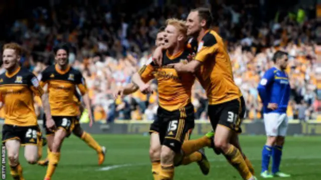 Hull City za ta kara da Arsenal a wasan karshe ranar 17 ga watan Mayu a Wembley.