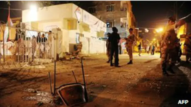 कराची में धमाका