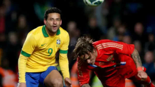 Fred se disse preocupado com a dimensão dos protestos