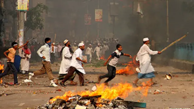 Bạo loạn ở Dhaka
