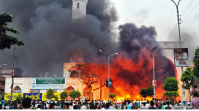 د حفاظت اسلام ډلې پیاوړتیا هغه کسان دي، چې د بنګله دېش په مدرسو کې په دیني زده کړو بوخت دي.