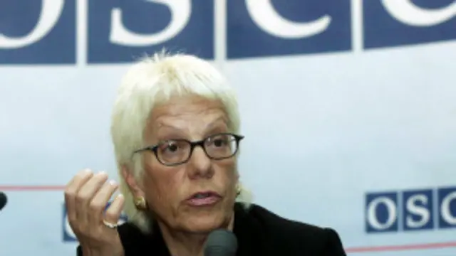 کارلا ڈل پونٹے اقوام متحدہ کی شام کے تنازع کے حوالے سے ایک آزادانہ تفتیشی ٹیم کی سربراہ ہیں