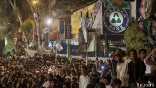 صورة لتجمع انتخابي في باكستان