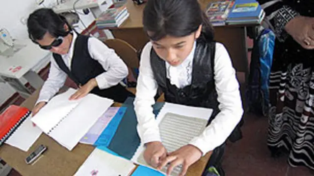 Mobil telefonlarda yalangoch jojalar rasmlari Elastik dumba va porno erotik videolar