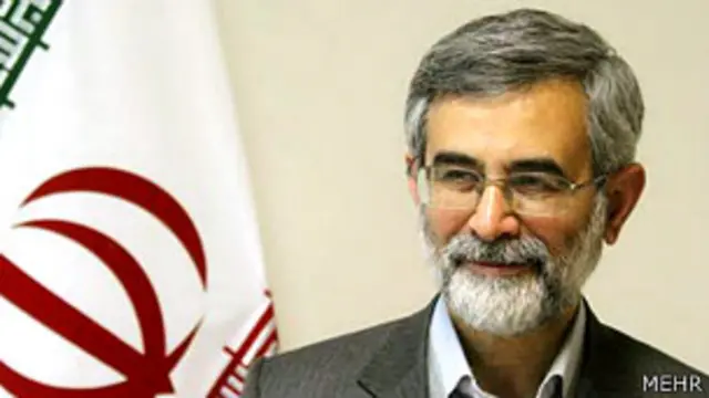 غلامحسین الهام مدتی وزیر دادگستری و مدتی نیز سخنگوی دولت بود