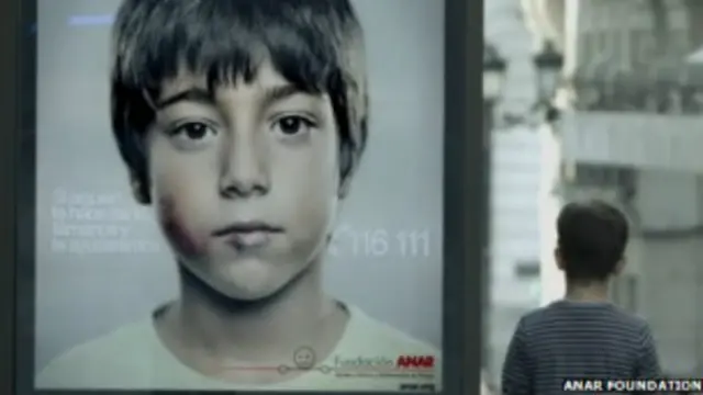 campanha contra abuso infantil (foto: Anar Foundation)