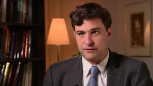 مارک مازتی به خاطر گزارشهای خود در خصوص خشونتها در پاکستان و افغانستان در سال ۲۰۰۹ موفق به دریافت جایزه پولیتزر شد