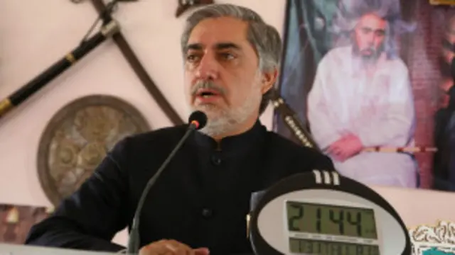 ويل کېږي ډاکتر عبدالله دا مهال له هېواده بهر دی.