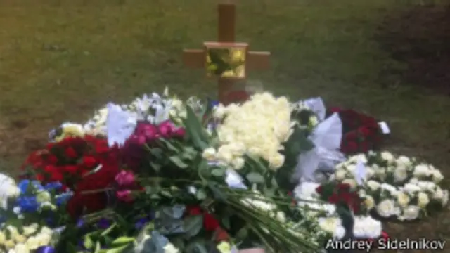 Могила Березовского