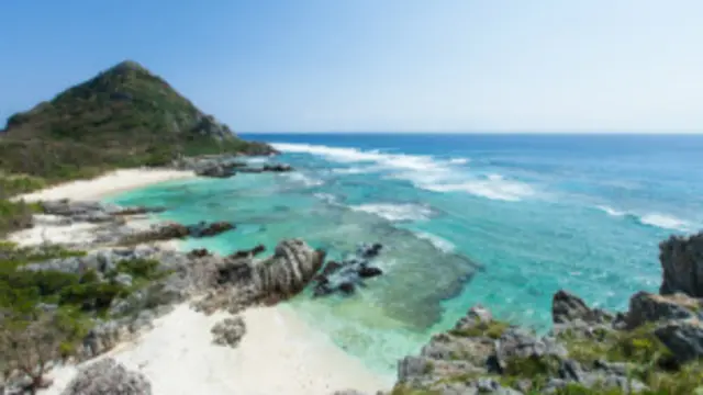 Okinawa nằm gần khu đảo Điếu Ngư / Senkaku trên Biển Hoa Đông mà Trung Quốc và Nhật Bản đang tranh chấp