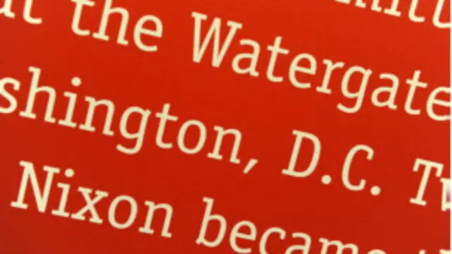 वाटरगेट कांड का संबंध अमरीकी राष्ट्रपति निक्सन के साथ है, जिसमें उन्हें इस्तीफा देना पड़ा था. 