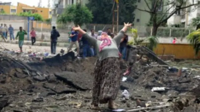 سرحدی علاقے ریحانلی میں دو کار بم دھماکوں کے بعد ترکی نے خبردار کیا تھا کہ وہ اپنی حفاظت کے لیے تمام ضروری اقدامات کرے گا