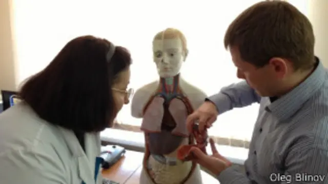 Занятия по медико-биологической подготовке будущим космонавтам проводят хирурги