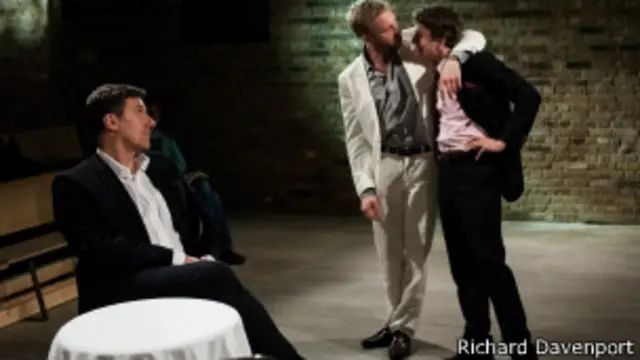 Дейл Рэпли, Сэм Филипс и Джек Уилкинсон