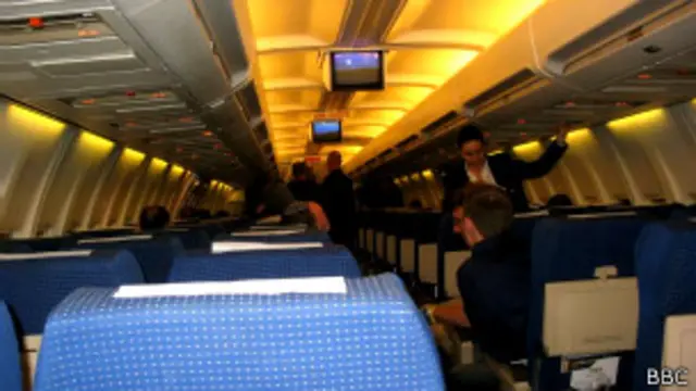 В салоне израильского самолета