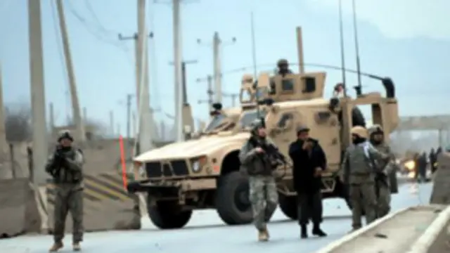 چارواکي وايي چاودیدونکې توکي په یوه موټر سایکل کې ځاي پر ځای شوي و