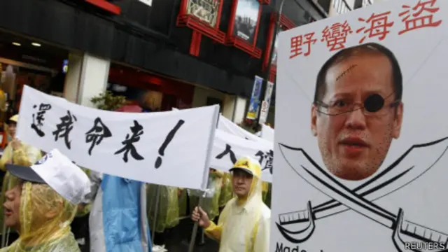 Dân Đài Loan biểu tình phản đối Philippines