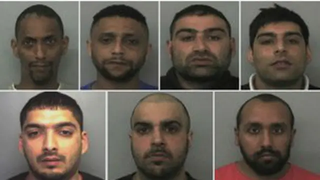 गलतियों के लिए वकीलों, पुलिस और सामाजिक सेवा ने माफी मांगी है