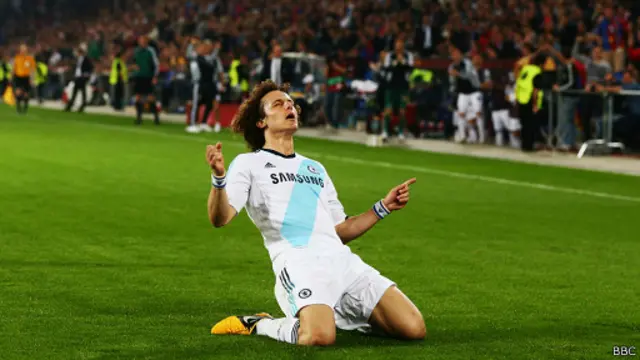 David Luiz bakal menghadapi bekas klubnya di final Liga Eropa.