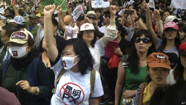 昆明群众抗议2013年5月16日