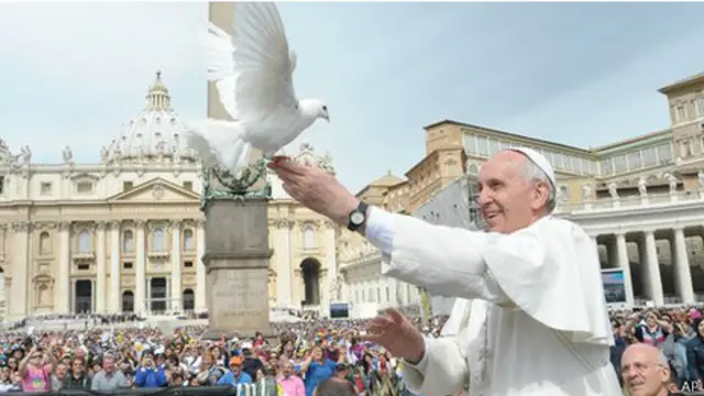 Папа осуждает культ денег